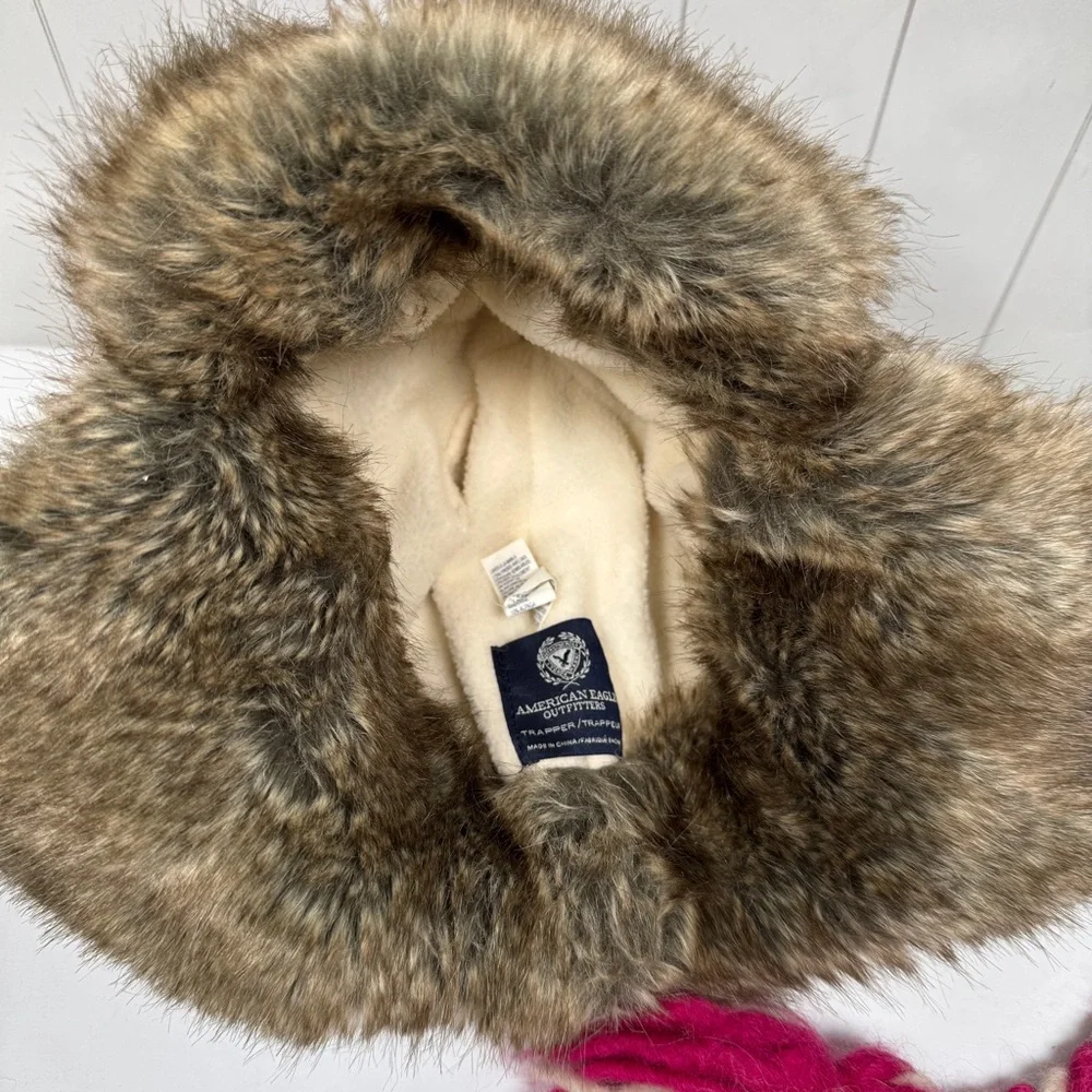 Y2K American Eagle Wool/Alpaca Knit Trapper Hat Faux Fur Trim Ski‎ Snow Winter
